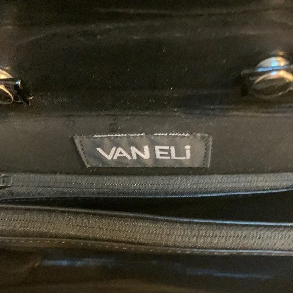 VanEli Elegant Black Leather Crossbody Bag - Picture 6 of 7